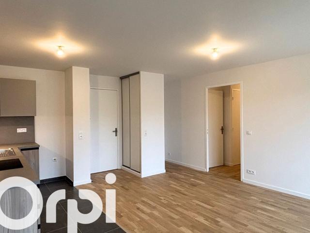 Appartement à louer 4 pièces 79,40 m