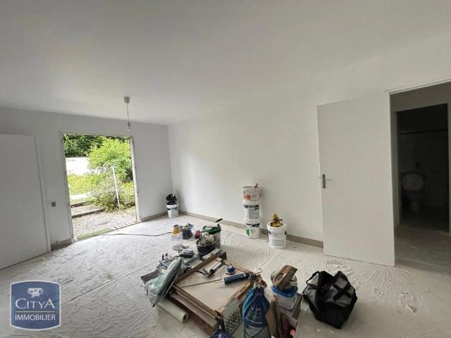 Appartement à louer 4 pièces 79.8m²