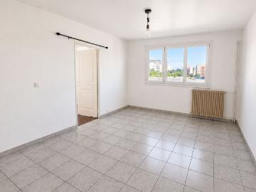 Appartement à louer 4 pièces 79,90 m