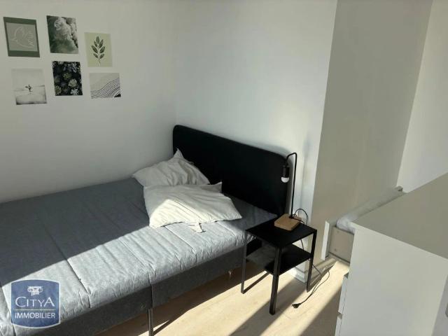 Appartement à louer 4 pièces 70.09m²