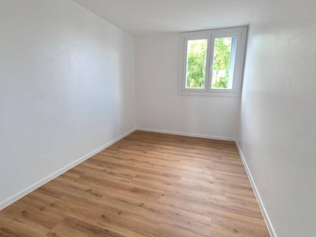 Appartement à louer 4 pièces • 70,20 m 2 Fontaine