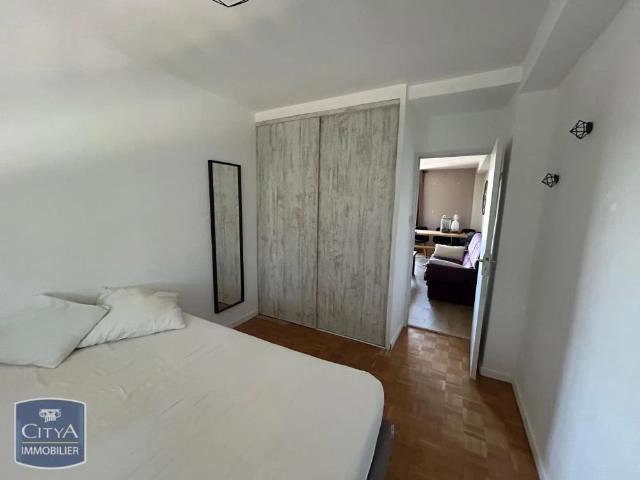 Appartement à louer 4 pièces 70.35m²