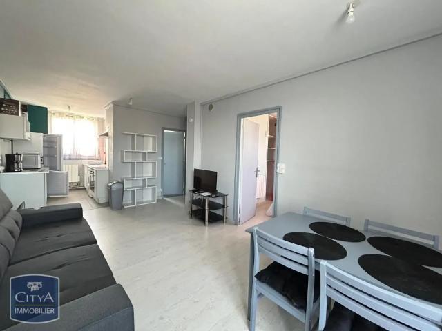 Appartement à louer 4 pièces 71.91m²