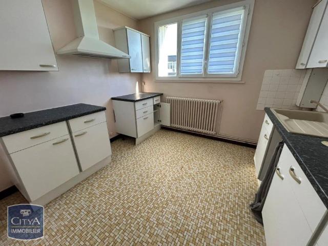 Appartement à louer 4 pièces 71m²