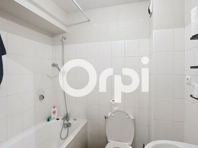 Appartement à louer 4 pièces • 73,18 m2 Molompize