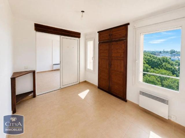 Appartement à louer 4 pièces 73.33m²
