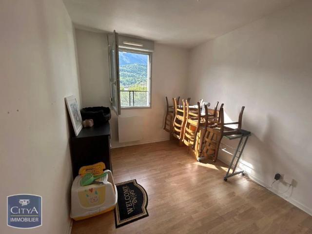 Appartement à louer 4 pièces 73.98m²