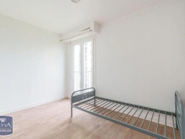 Appartement à louer 4 pièces 73m²