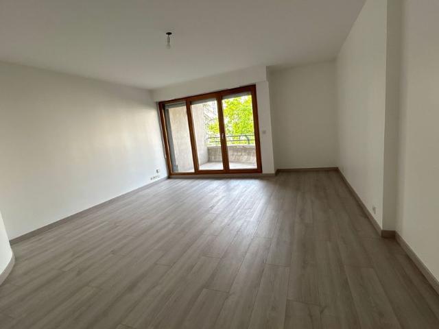 Appartement à louer 4 pièces • 84,96 m2 Charenton le Pont