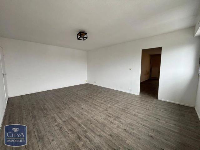 Appartement à louer 4 pièces 86.66m²