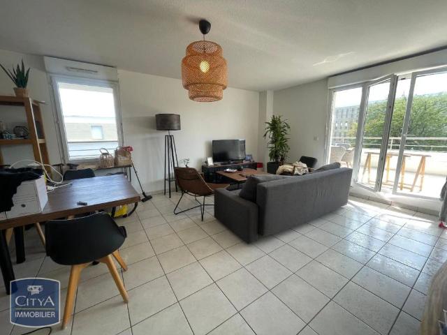Appartement à louer 4 pièces 86.67m²