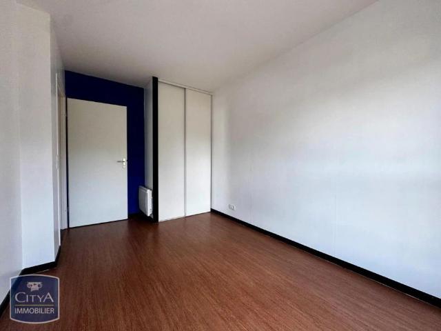 Appartement à louer 4 pièces 87.2m²