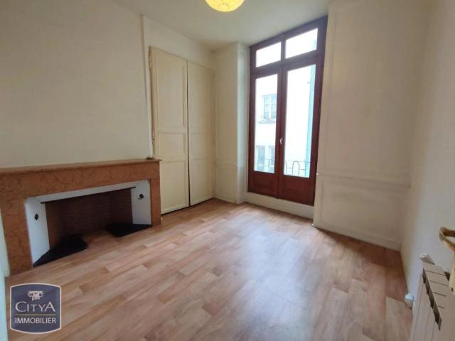 Appartement à louer 4 pièces 87.93m²