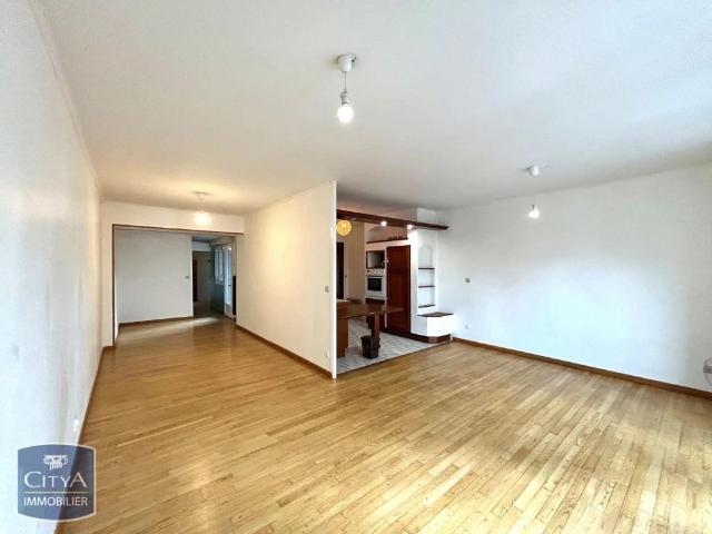 Appartement à louer 4 pièces 88.3m²