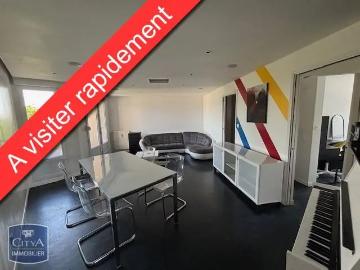 Appartement à louer 4 pièces 88.9m²