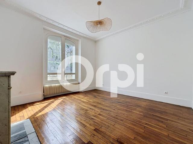 Appartement à louer 4 pièces • 89,08 m2 Bourg la Reine