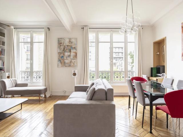 Appartement à louer 4 pièces 89,16 m² | Paris 75005 SAINT MICHEL / LUXEMBOURG | 4 500 € | Junot
