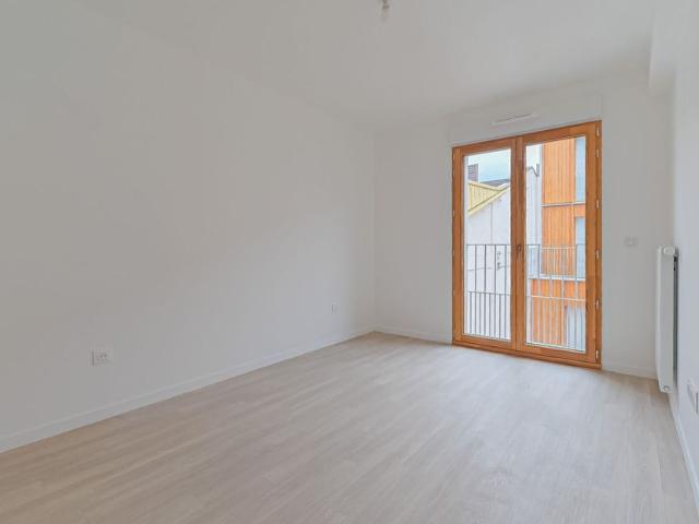Appartement à louer 4 pièces • 89,50 m 2 Bagnolet