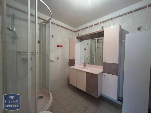 Appartement à louer 4 pièces 80.05m²