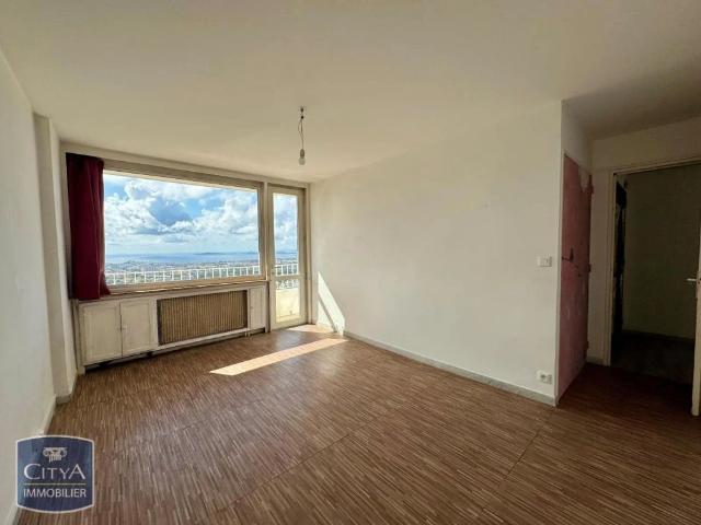 Appartement à louer 4 pièces 80.62m²