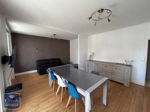 Appartement à louer 4 pièces 80.87m²