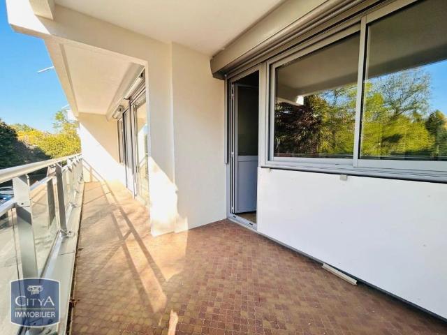 Appartement à louer 4 pièces 80.87m²