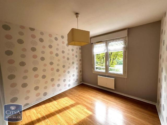 Appartement à louer 4 pièces 81.44m²
