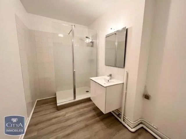 Appartement à louer 4 pièces 81.41m²