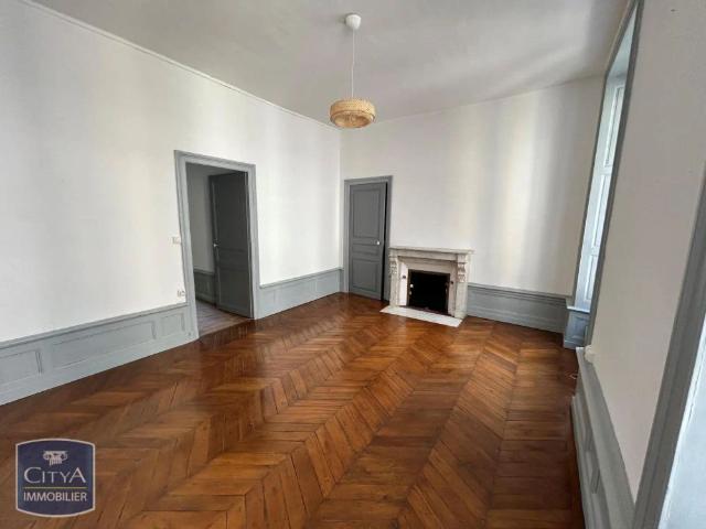 Appartement à louer 4 pièces 81.43m²
