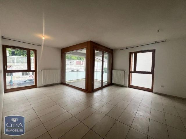 Appartement à louer 4 pièces 82.59m²