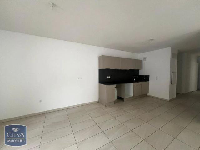 Appartement à louer 4 pièces 82.59m²