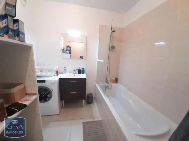 Appartement à louer 4 pièces 82.64m²