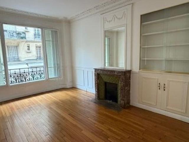 Appartement à louer 4 pièces 82,81 m