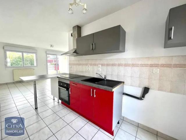 Appartement à louer 4 pièces 82m²