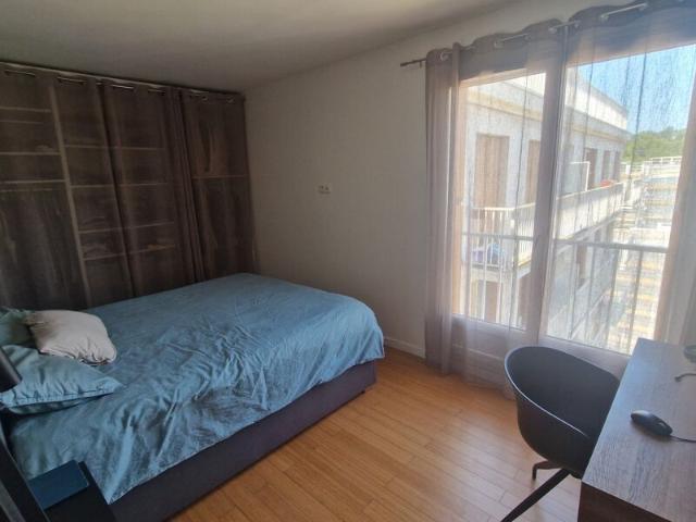 Appartement à louer 4 pièces • 83,21 m2 Sèvres