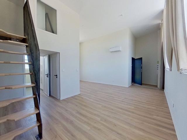Appartement à louer 4 pièces 83,66 m