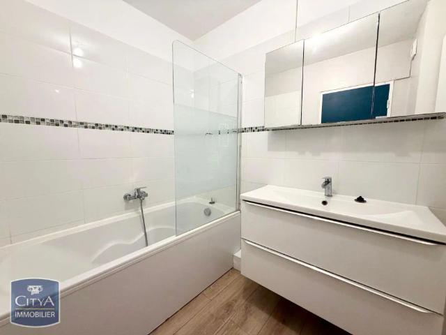 Appartement à louer 4 pièces 83.73m²