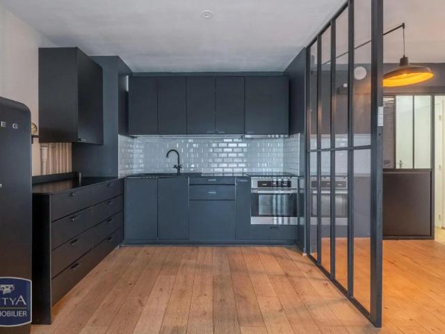 Appartement à louer 4 pièces 94.02m²