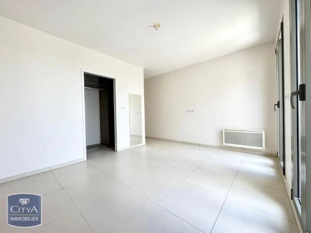 Appartement à louer 4 pièces 96.16m²