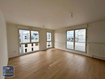 Appartement à louer 4 pièces 90.09m²