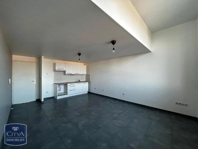 Appartement à louer 4 pièces 90.3m²