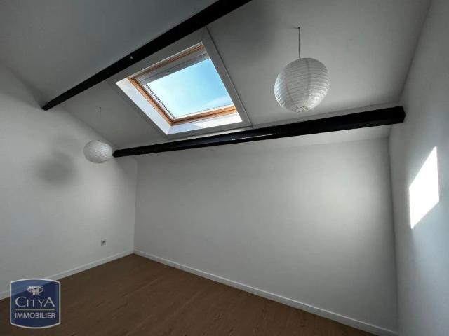 Appartement à louer 4 pièces 90.3m²