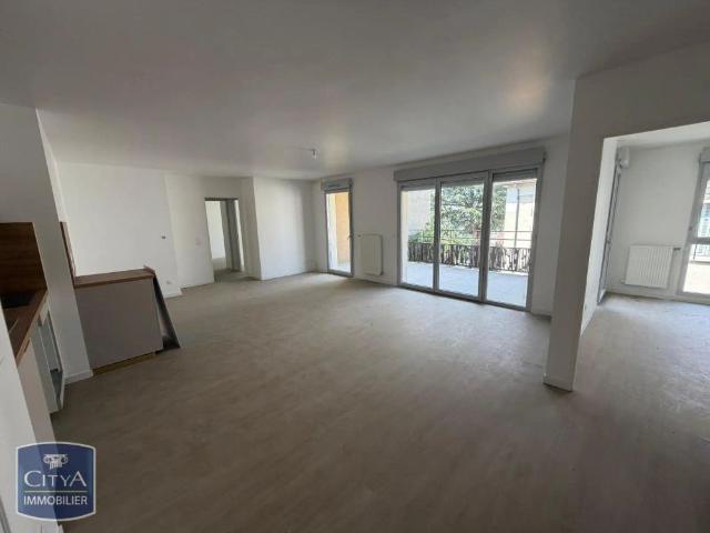 Appartement à louer 4 pièces 91.2m²
