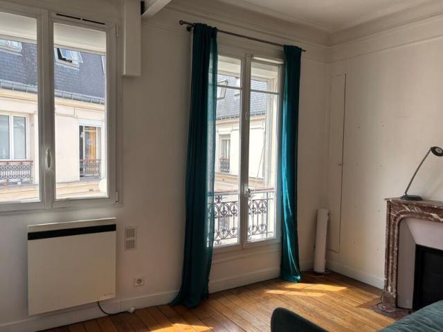 Appartement à louer 4 pièces • 92,50 m2 Paris 11