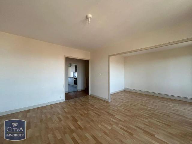 Appartement à louer 3 pièces 93.98m²