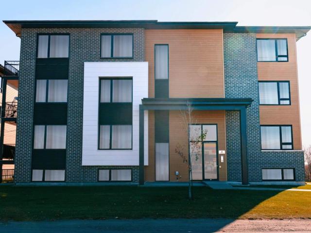 Appartement à Louer 540 Rue Notre Dame Lavaltrie, Lavaltrie 15 photos | Logis Québec