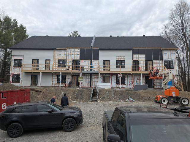 Appartement à Louer 54 rue Latour, Buckingham Gatineau 15 photos | Logis Québec
