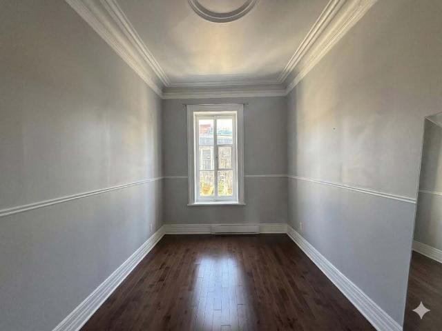 Appartement à Louer 554 Rue Richelieu, Québec QC, G1R 1K3, Beauport Québec 11 photos | Logis Québec