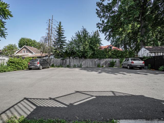 Appartement à Louer 559 99e Avenue, Rivière des Prairies/Pointe aux Trembles Montréal 14 photos | Logis Québec