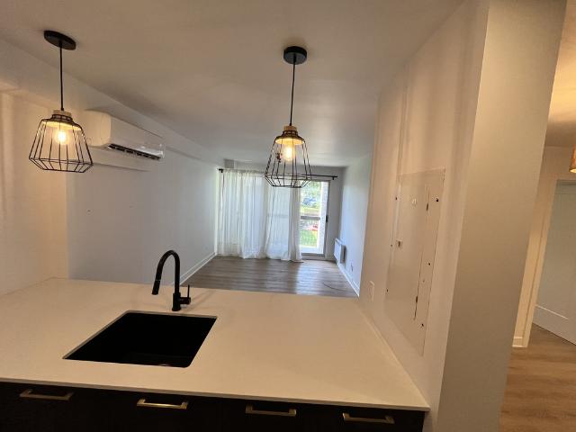 Appartement à Louer 565 Bd Adolphe Chapleau, Bois des Filion 7 photos | Logis Québec